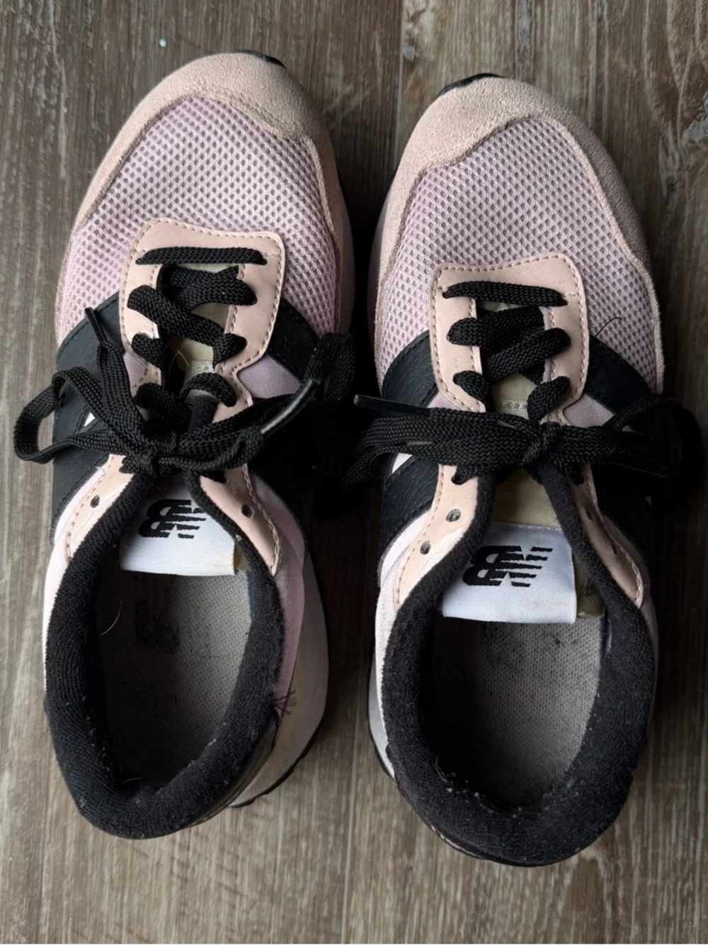 New Balance 237v1‎ Walking Shoes Women’s Size 6B Medium Pink Black